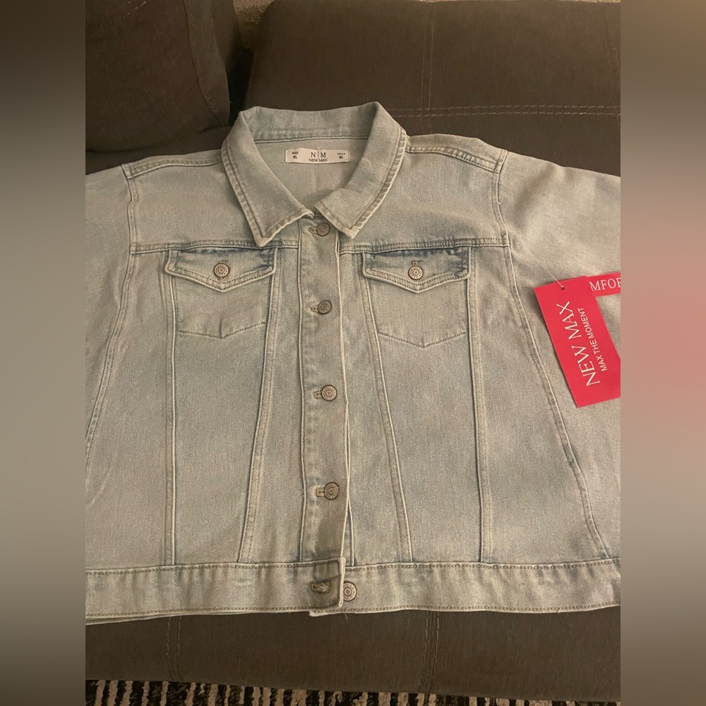Light Wash Denim Jacket - New Max Tag